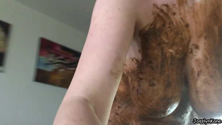 JosslynKane – Dancing Full Of Shit