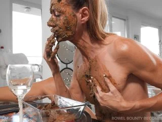 BOWEL BOUNTY BECOMES BIOHAZARD screenshot 6