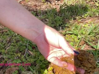 Laylas FIRST Outdoor Poop screenshot 7