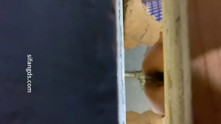 Female Classmates And Teachers Urinating