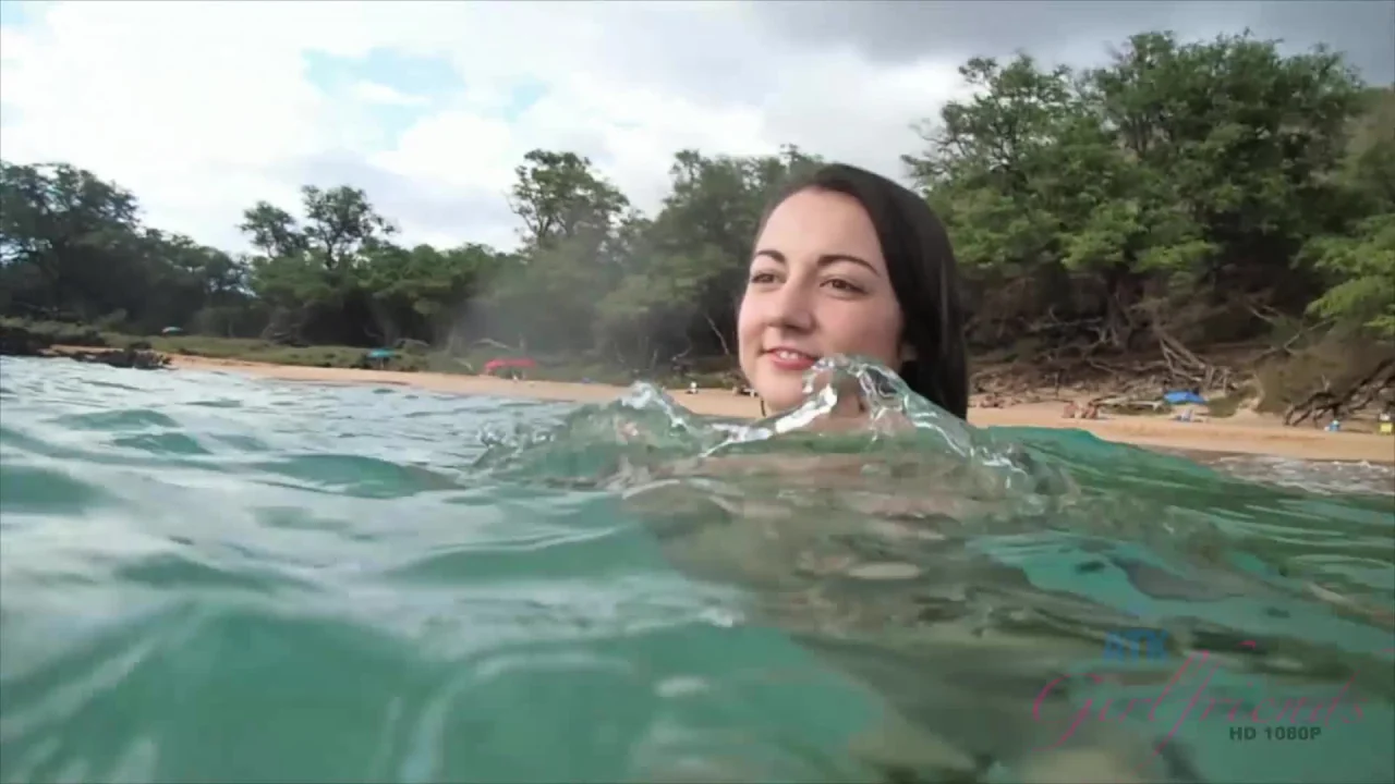 Lily Adams – Hawaii 1