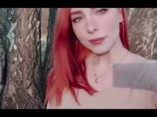 MollyRedWolf – I Pee In The Park screenshot 3