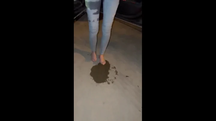 Piss In Parking