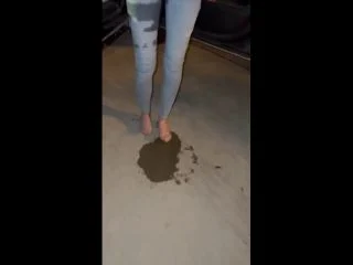 Piss In Parking screenshot 5
