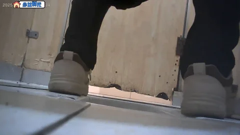Goddesses_using_public_toilets_with_both_holes_open