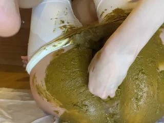 P00girl – Diarrhea In Shorts Fisting Dirty Ass screenshot 3