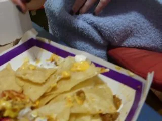 Bossy Leah – Constipation And Tacos screenshot 1
