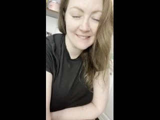 Mistress Nelly – Sneaking In On Mommy Pooping screenshot 5