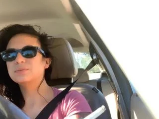 Smoking And Peeing In Car screenshot 1