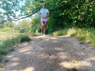 Naomi Bennet – Pee Bonus 4k screenshot 1