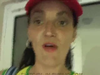Sharka Walking 06 screenshot 5
