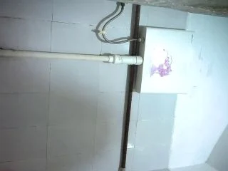 Hot Asians Girls In Toilet New Peeping screenshot 4