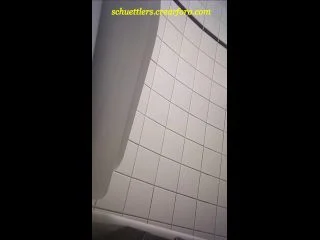 Student Restroom 74 screenshot 3