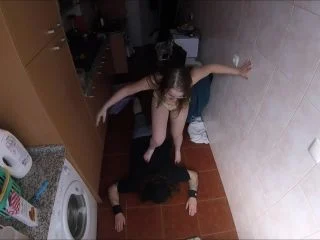 Piss In Boyfriends Face screenshot 4