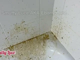 Smutty Luce – Episode 2 – SHIT INSANITY IN THE BATHTUB screenshot 7