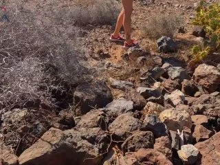 Thirsty MILF With Broken Car Helped screenshot 2