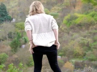 Bonus With Julie 2 screenshot 1