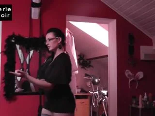 Trained To Toilet Slave screenshot 1