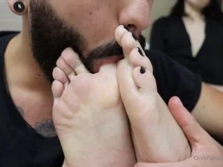 PRII FEET – Priscila M – Full Video Of My First Foot Practice Session screenshot 5