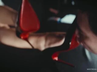 Elis Euryale – Foot Boy Turns Into Ashtray screenshot 4