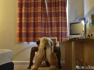 Mistress Vixen – Bed Breakfast And Buggery screenshot 2
