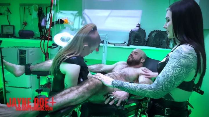 Jayne Doe – Medical Room Anal Blast