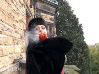 Ezada Sinn – Human Ashtray On The Freezing Balcony screenshot 4
