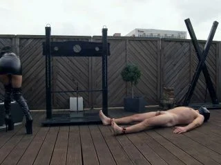 Sado Ladies – You Play You Pay. Starring Lady Jolie Berrie screenshot 3