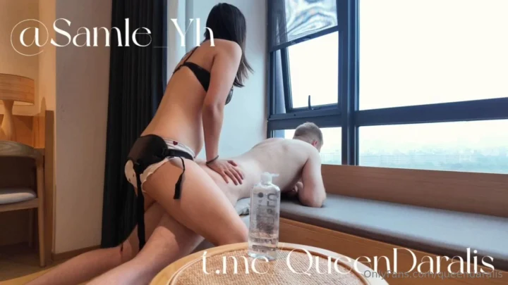 Queen Daralis – Pegging And Face Fucking – 2