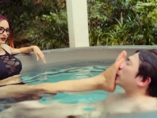 Elis Euryale – Hot Tub Foot Torment screenshot 6