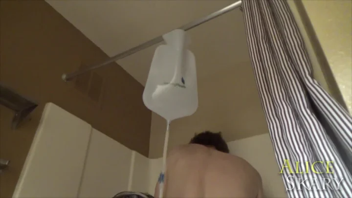 Alice Skary – Colon Snake Nozzle And Anal Stretching