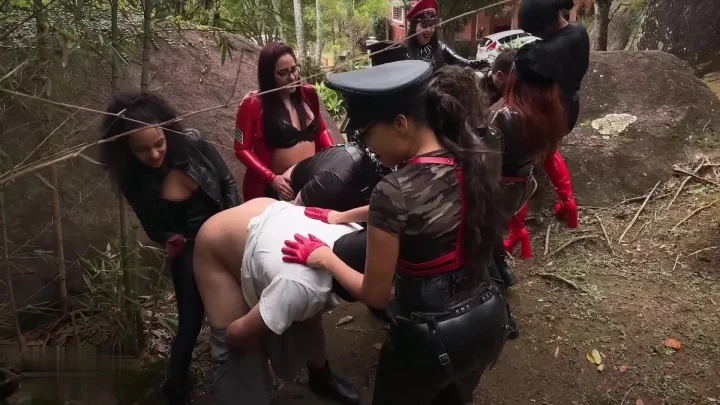 8 Goddess Fucking 4 Guys