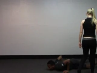 Bunnyn Wolf Ballbusting screenshot 7