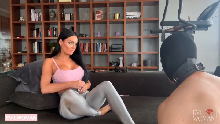 FCHDommes – Evil Woman – Teasing With My Feet And Ignoring For My House Slave