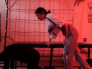 MxTomie – Sneakers Jeans Busting screenshot 3